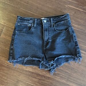 Abercrombie 90s relaxed cut off shorts in high rise